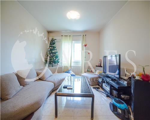 Vanzare Apartament 4 Camere Vitan Mall