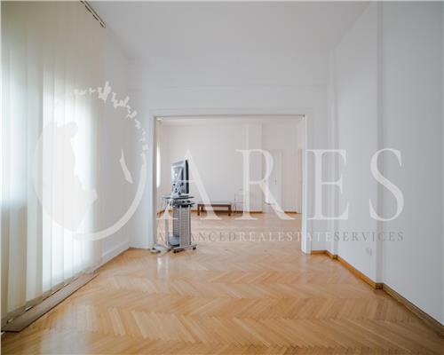 Vanzare Apartament 4 Camere Universitate