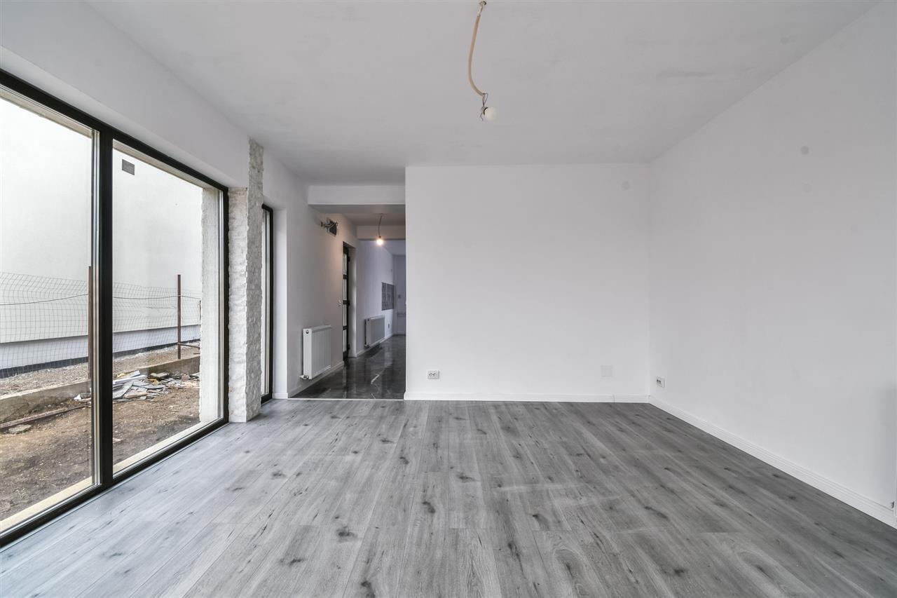 Vila  3 Camere  124 MP  Teren 284 MP  Bragadiru COMISION 0 %