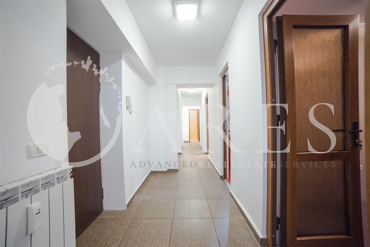 Inchiriere Apartament 3 Camere Unirii Nemobilat Rezidential