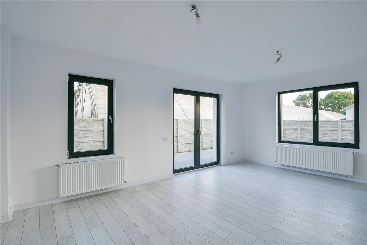 BERCENICENTRAL,VILA INDIVIDUALA ,5 CAMERE, 3 BAI ,TEREN 402 MP ,LA CHEIE!