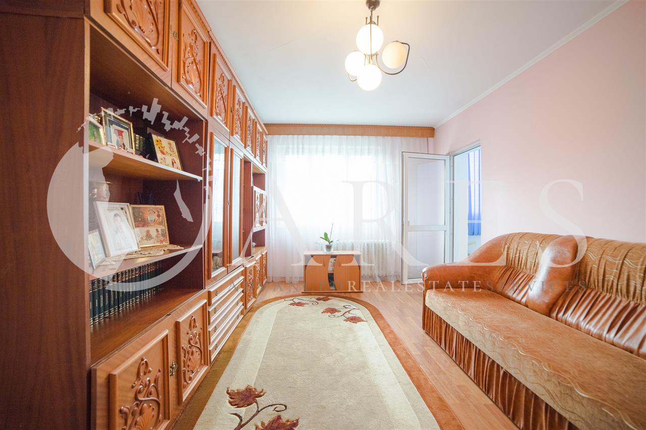 Vanzare Apartament 4 Camere Dristor