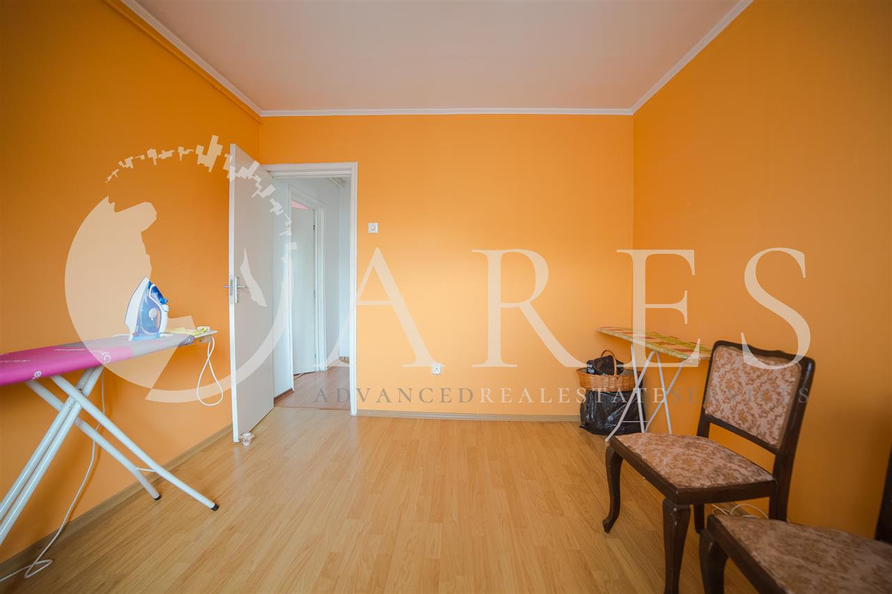 Vanzare Apartament 4 Camere Dristor