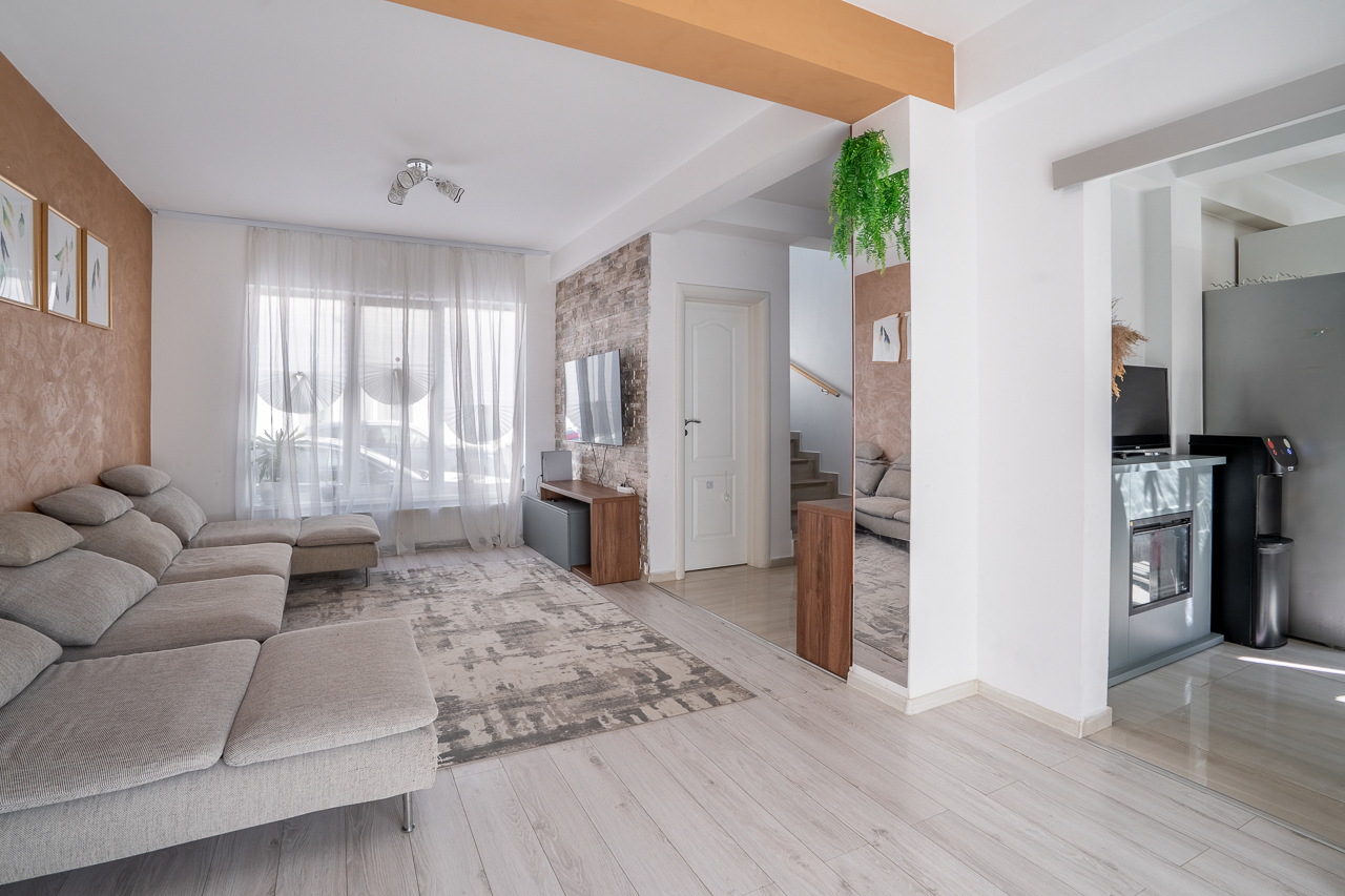 POPESTI LEORDENI,VILA INDIVIDUALA LIPITA INSIRUITA,4 CAMERE,112 MP,TEREN 159 MP
