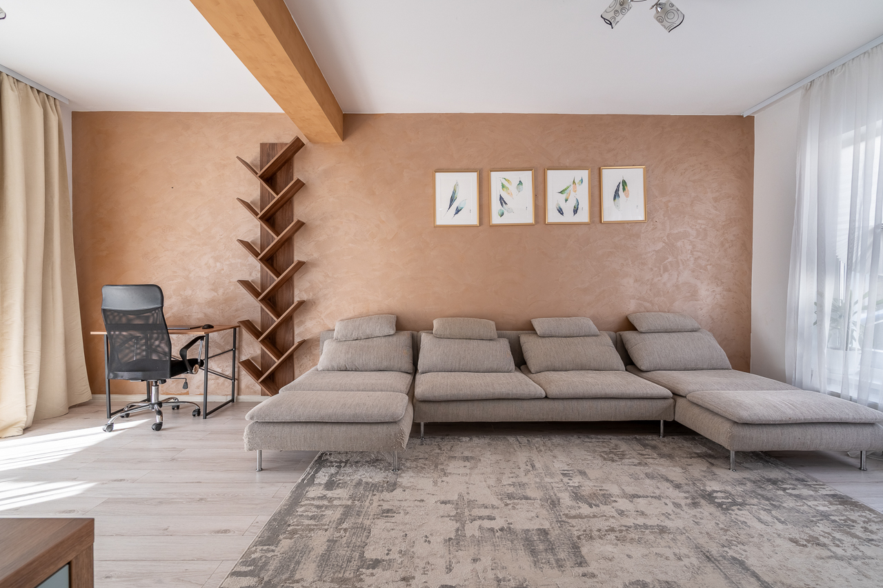 POPESTI LEORDENI,VILA INDIVIDUALA LIPITA INSIRUITA,4 CAMERE,112 MP,TEREN 159 MP