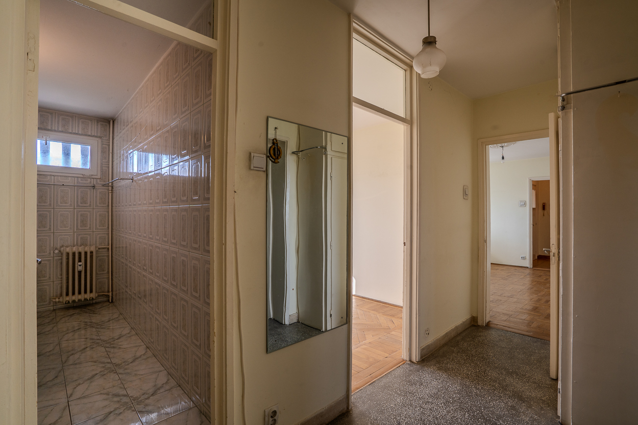 BABA NOVACDRISTOR,APARTAMENT,3 CAMERE,70 MP,ETAJ 9,INVESTITIE