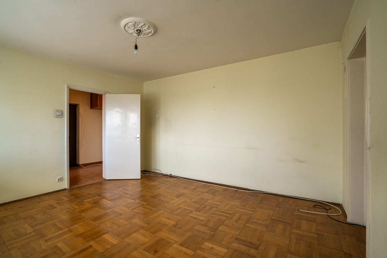 BABA NOVACDRISTOR,APARTAMENT,3 CAMERE,70 MP,ETAJ 9,INVESTITIE