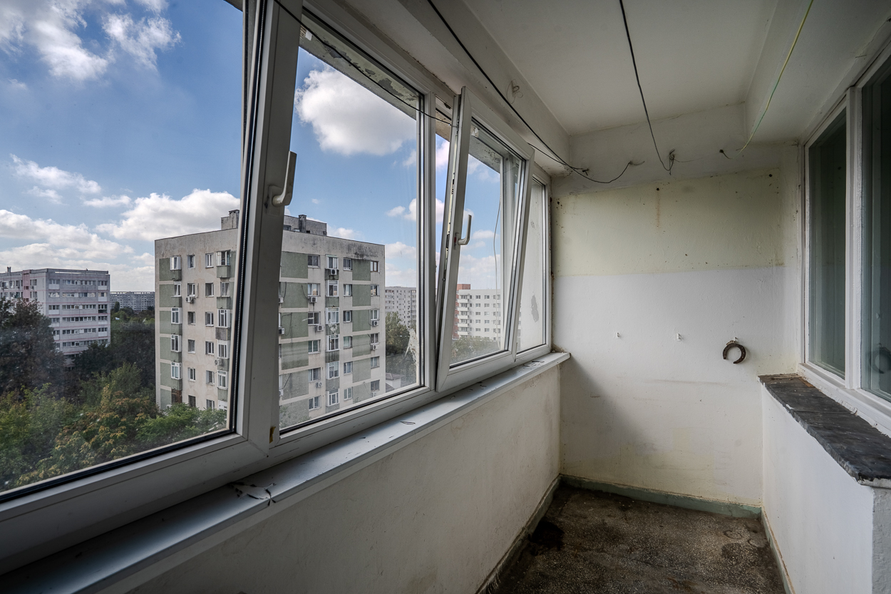 BABA NOVACDRISTOR,APARTAMENT,3 CAMERE,70 MP,ETAJ 9,INVESTITIE