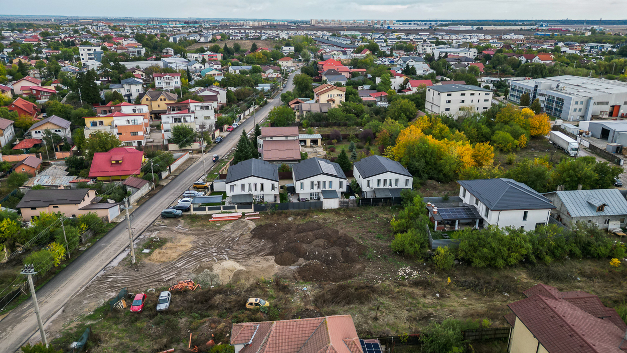 TUNARI CAMPULUI,VILA INDIVIDUALA LIPITA INSIRUITA,4 CAMERE,92 MP,TEREN 125 MP