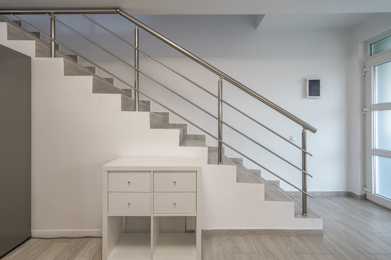 TUNARI CAMPULUI,VILA INDIVIDUALA LIPITA INSIRUITA,4 CAMERE,92 MP,TEREN 125 MP