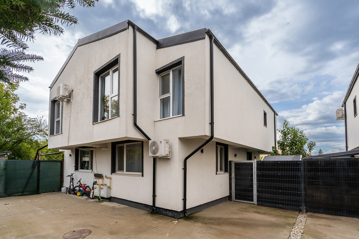 TUNARI CAMPULUI,VILA INDIVIDUALA LIPITA INSIRUITA,4 CAMERE,92 MP,TEREN 125 MP