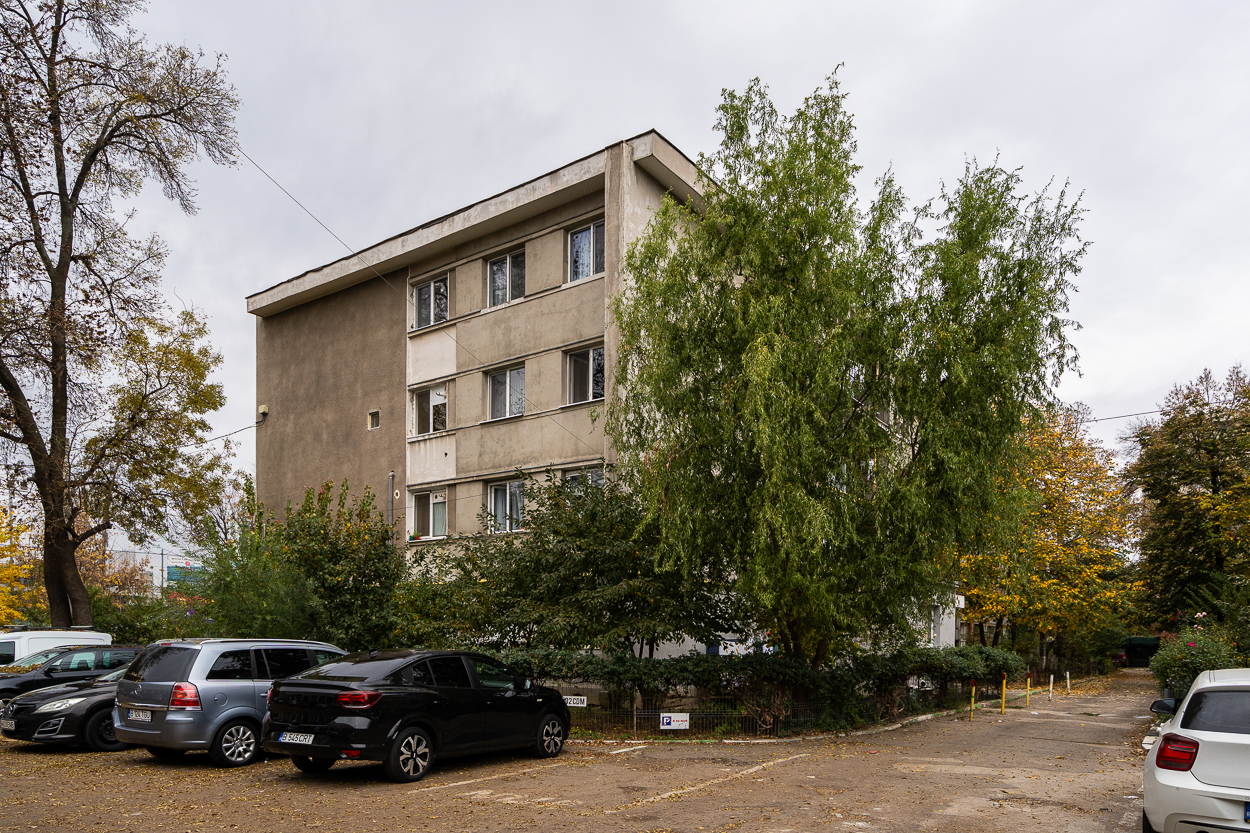 MUNCII BASARABIA,GARSONIERA,25 MP,ETAJ 3,BLOC 1970,INVESTITIE