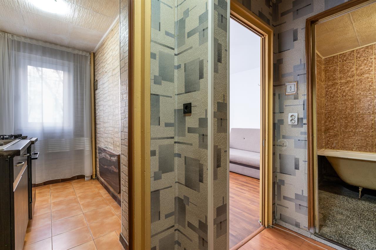 LACUL TEI  GRIGORE MOISIL,2 CAMERE,38 MP,ETAJ 1,BLOC 1975,INVESTITIE