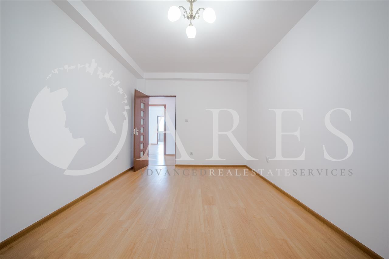 Inchiriere Apartament 3 Camere Mihai Bravu Splaiul Unirii