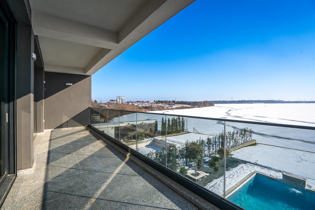 CERNICA,VILA INDIVIDUALA LIPITA,5 CAMERE,453 MP,TEREN 587 MP,PISCINA,DESCHIDERE LAC