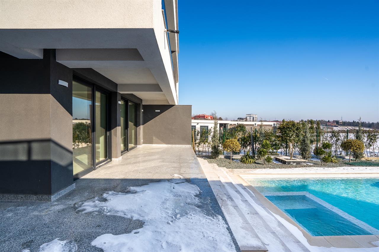 CERNICA,VILA INDIVIDUALA LIPITA,5 CAMERE,453 MP,TEREN 587 MP,PISCINA,DESCHIDERE LAC