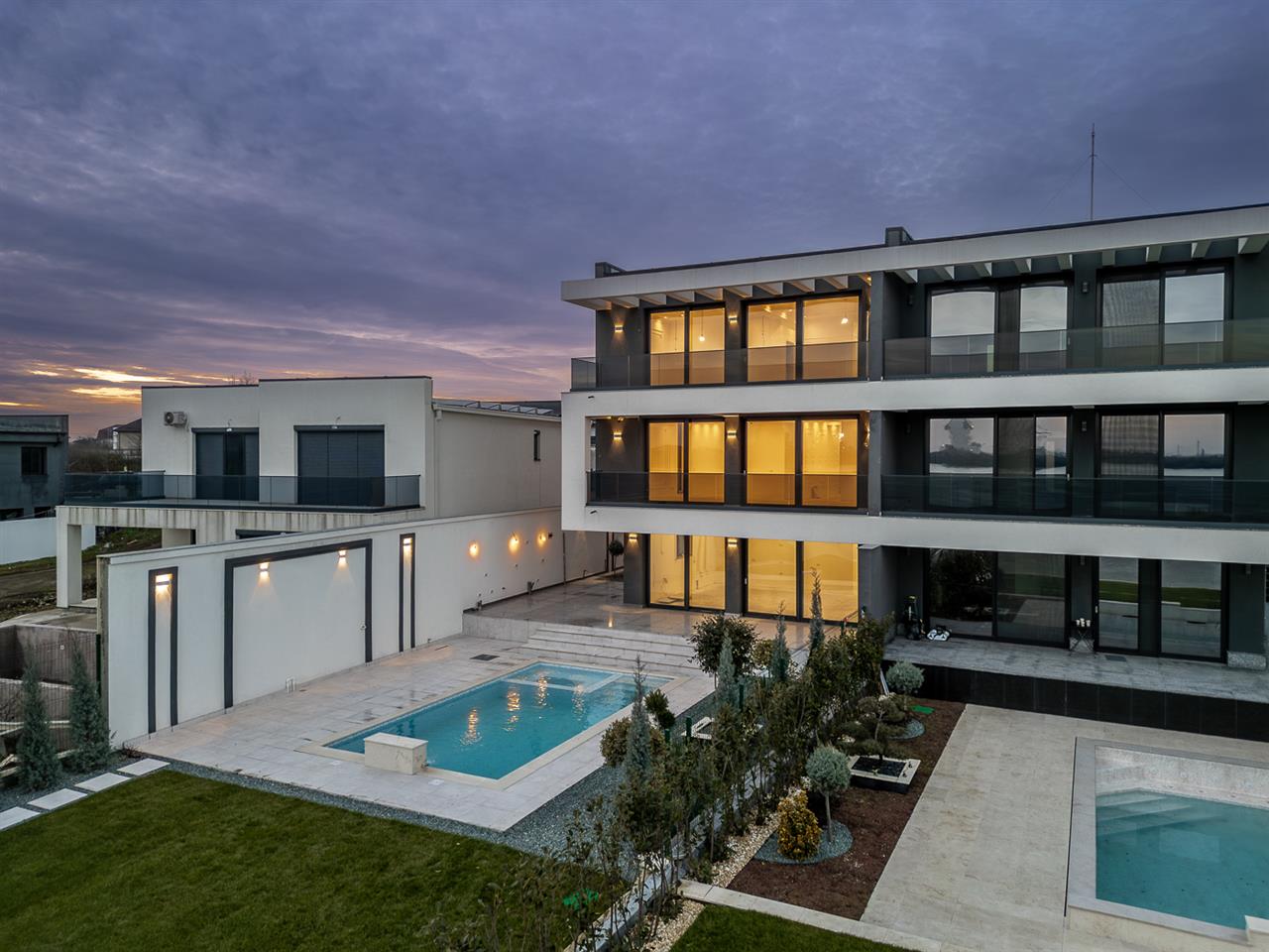 CERNICA,VILA INDIVIDUALA LIPITA,5 CAMERE,453 MP,TEREN 587 MP,PISCINA,DESCHIDERE LAC