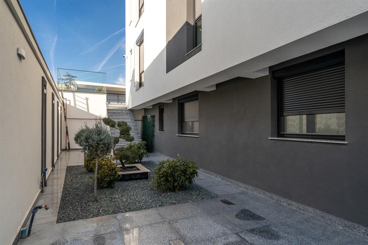 CERNICA,VILA INDIVIDUALA LIPITA,5 CAMERE,453 MP,TEREN 587 MP,PISCINA,DESCHIDERE LAC