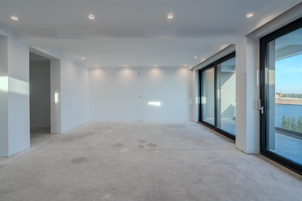 CERNICA,VILA INDIVIDUALA LIPITA,5 CAMERE,453 MP,TEREN 587 MP,PISCINA,DESCHIDERE LAC