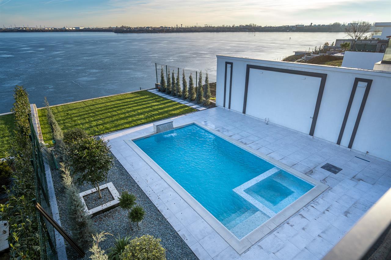 CERNICA,VILA INDIVIDUALA LIPITA,5 CAMERE,453 MP,TEREN 587 MP,PISCINA,DESCHIDERE LAC