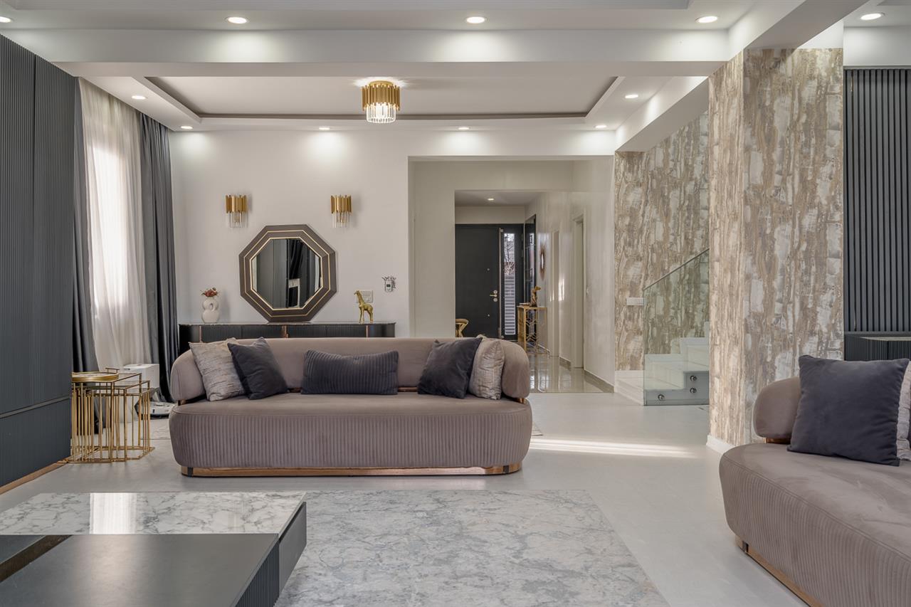 VOLUNTARI,VILA PREMIUM,6 CAMERE,340 MP,TEREN 523 MP,FOISOR 60 MP