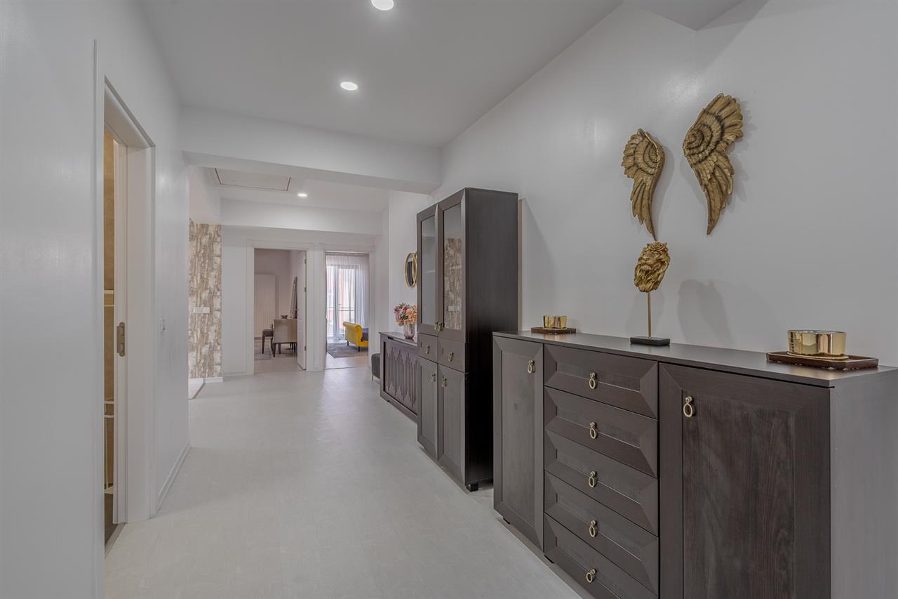 VOLUNTARI,VILA PREMIUM,6 CAMERE,340 MP,TEREN 523 MP,FOISOR 60 MP