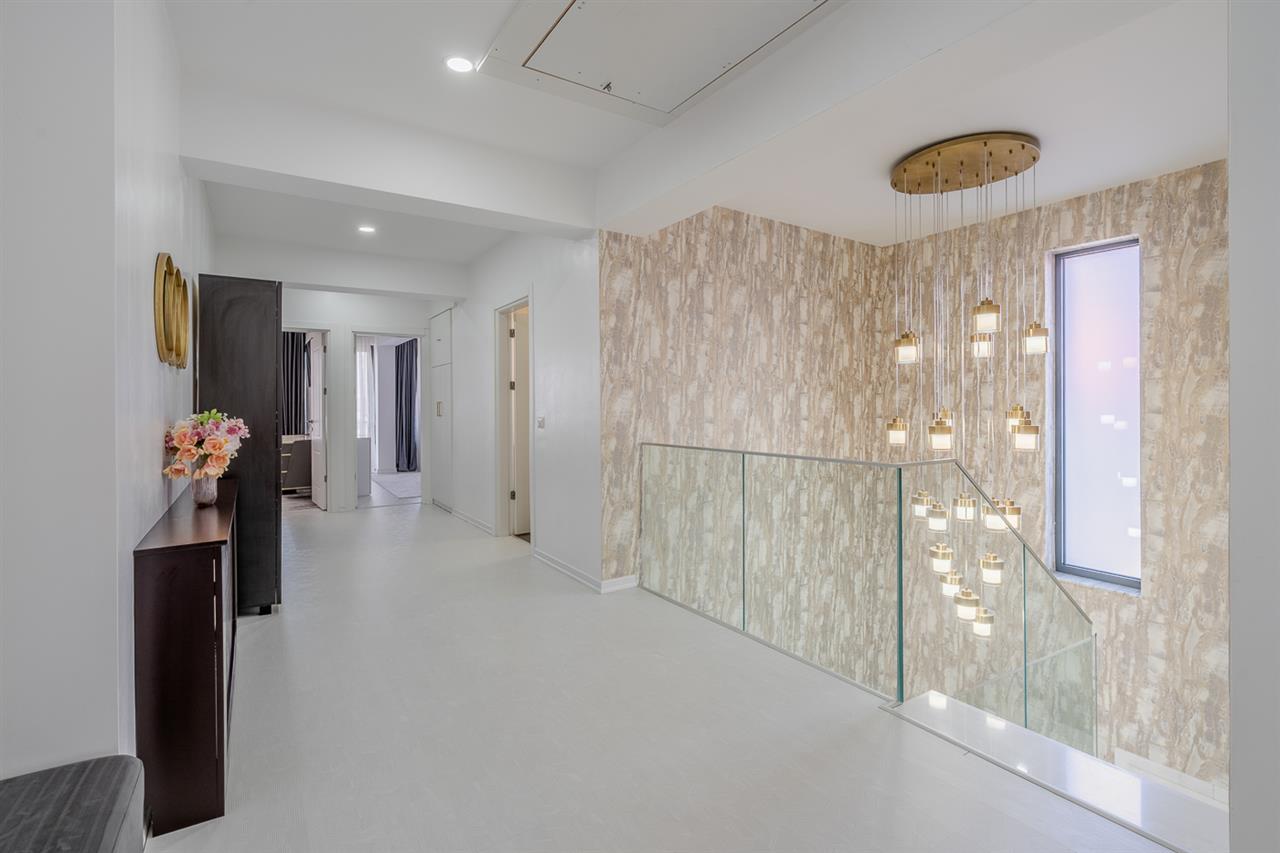 VOLUNTARI,VILA PREMIUM,6 CAMERE,340 MP,TEREN 523 MP,FOISOR 60 MP