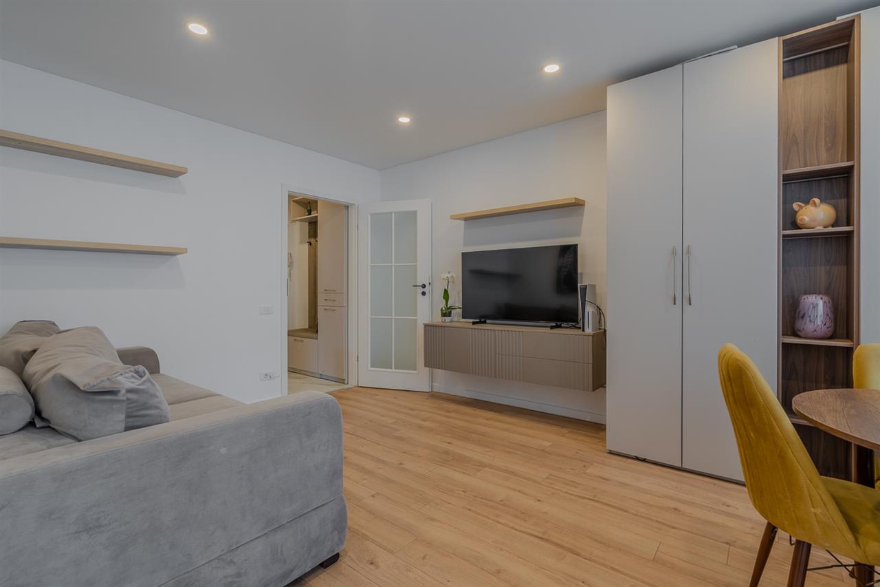 DRUMUL TABEREI  RAUL DORNA,3 CAMERE,61 MP,ETAJ 2,METROU 8 MINUTE