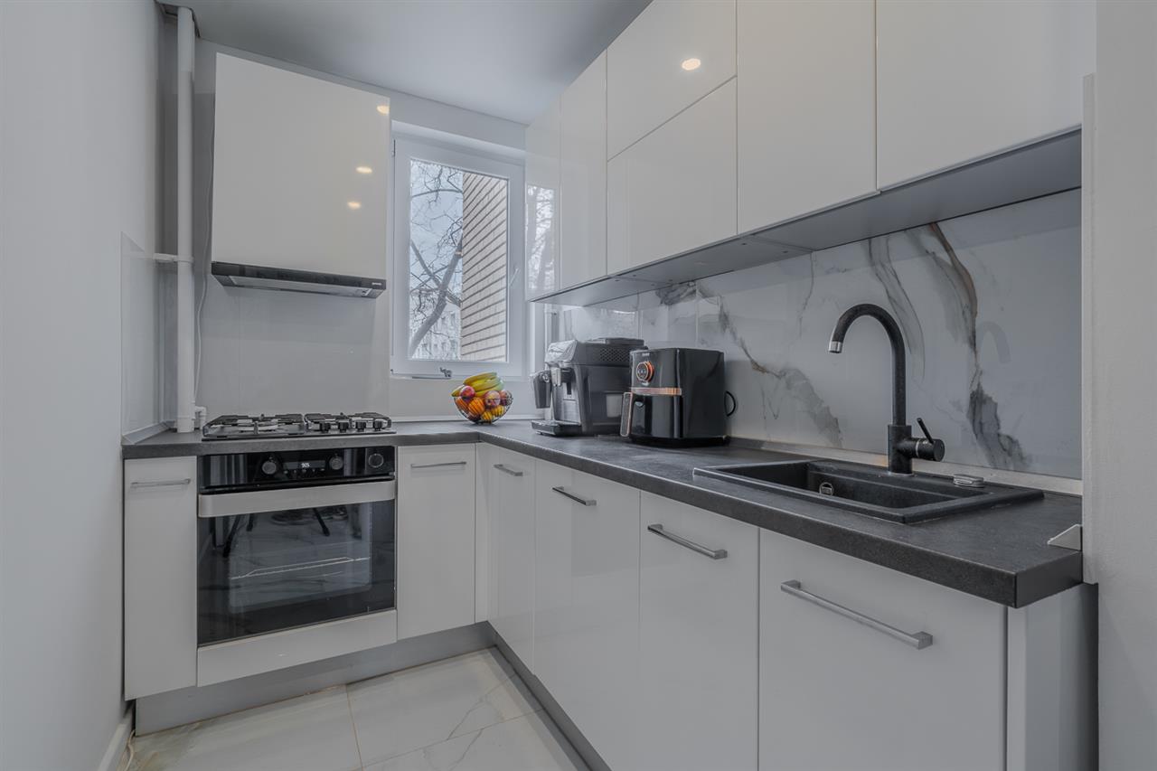 DRUMUL TABEREI  RAUL DORNA,3 CAMERE,61 MP,ETAJ 2,METROU 8 MINUTE