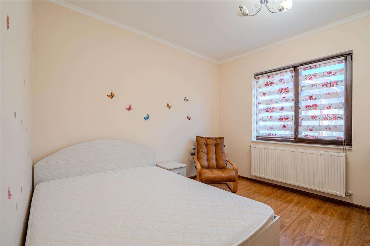 DOMNESTI,VILA INDIVIDUALA,4 CAMERE,258 MP,TEREN 700 MP,AN 2017