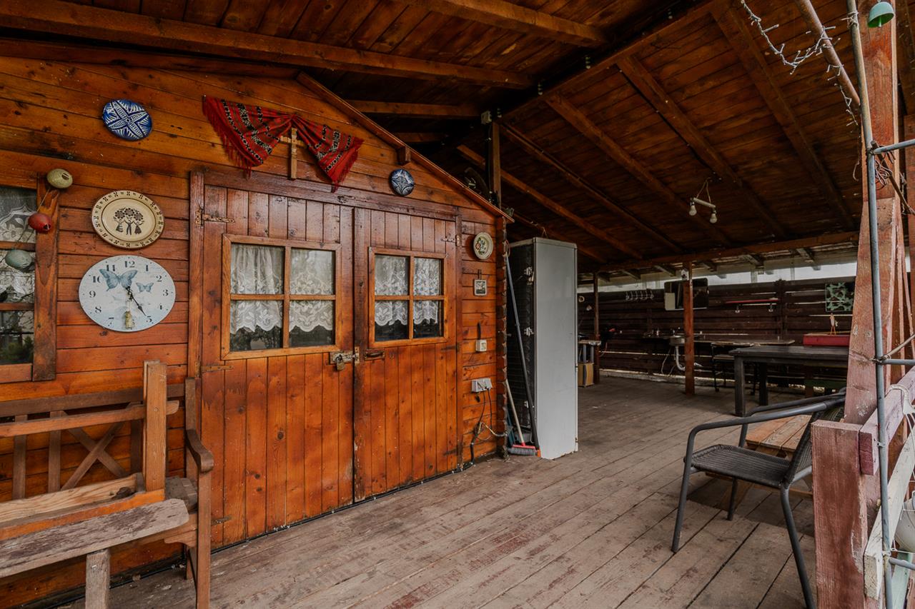 DOMNESTI,VILA INDIVIDUALA,4 CAMERE,258 MP,TEREN 700 MP,AN 2017