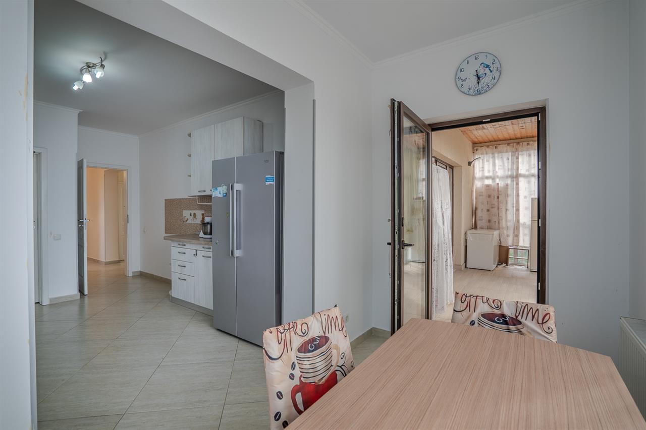 DOMNESTI,VILA INDIVIDUALA,4 CAMERE,258 MP,TEREN 700 MP,AN 2017