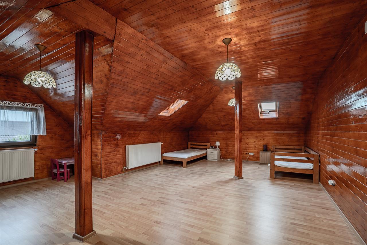 DOMNESTI,VILA INDIVIDUALA,4 CAMERE,258 MP,TEREN 700 MP,AN 2017