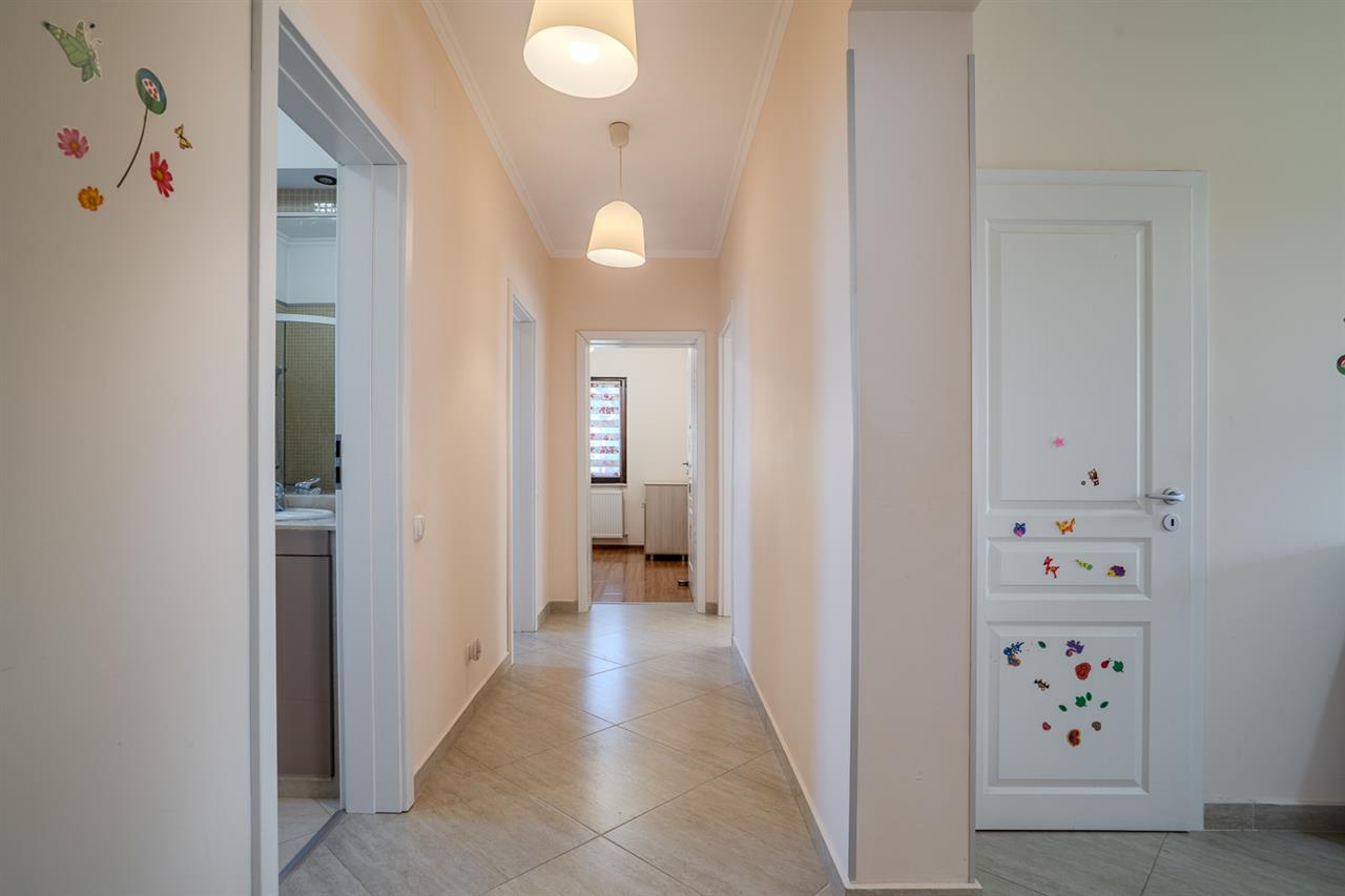 DOMNESTI,VILA INDIVIDUALA,4 CAMERE,258 MP,TEREN 700 MP,AN 2017