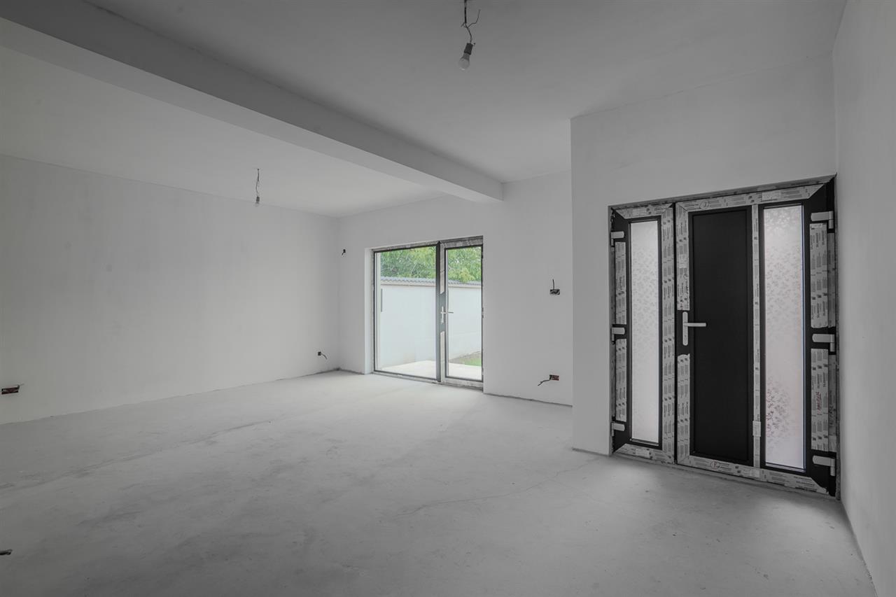 VILA VOLUNTARI,4 CAMERE,3 BAI,154 MP,TEREN 193 MP