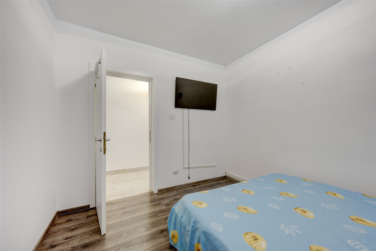 23 AUGUST BD. BASARABIA,7 CAMERE,201 MP,AN 2015,TEREN 187 MP