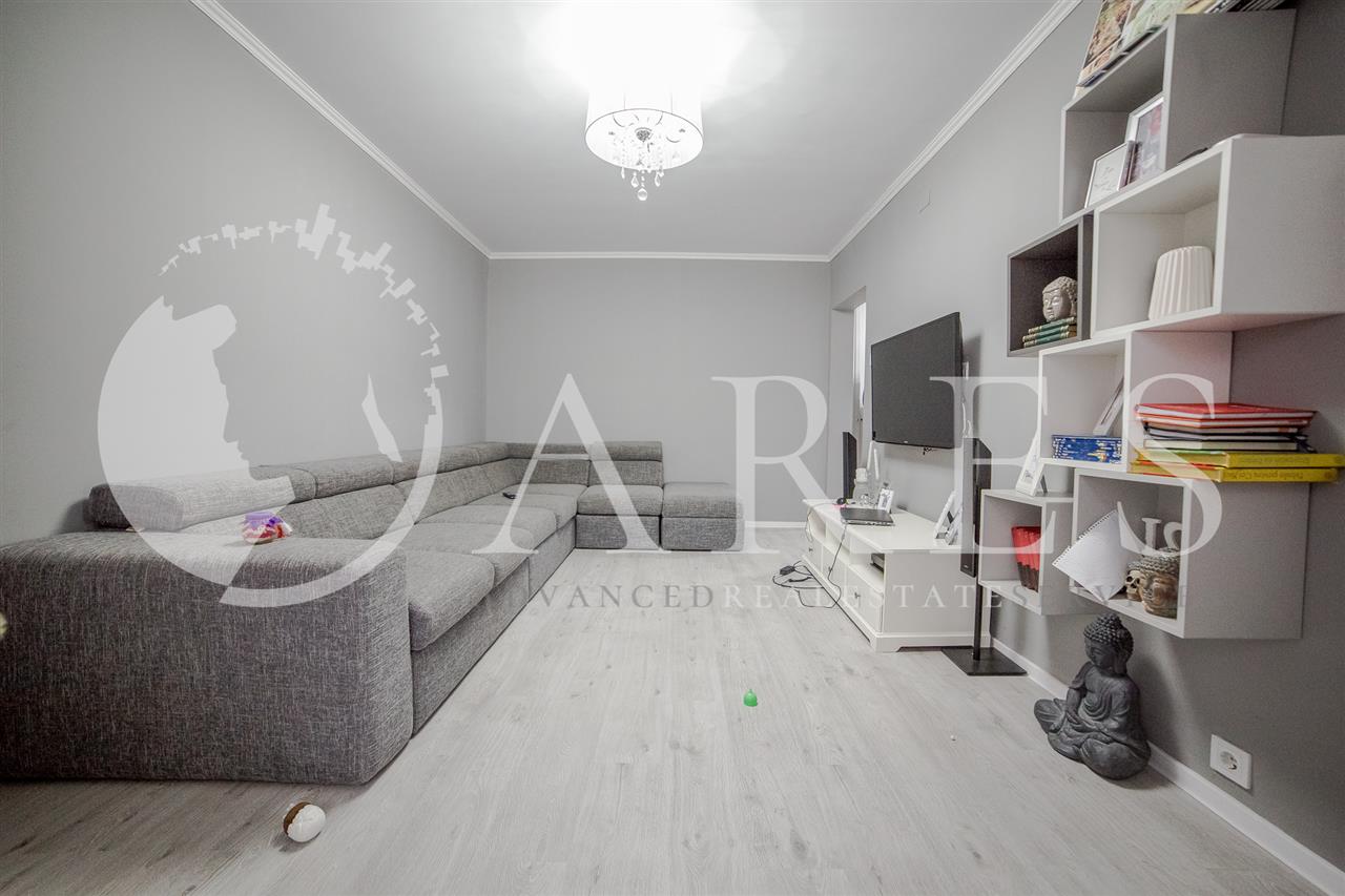 Vanzare Apartament 3 Camere Vitan Mihai Bravu