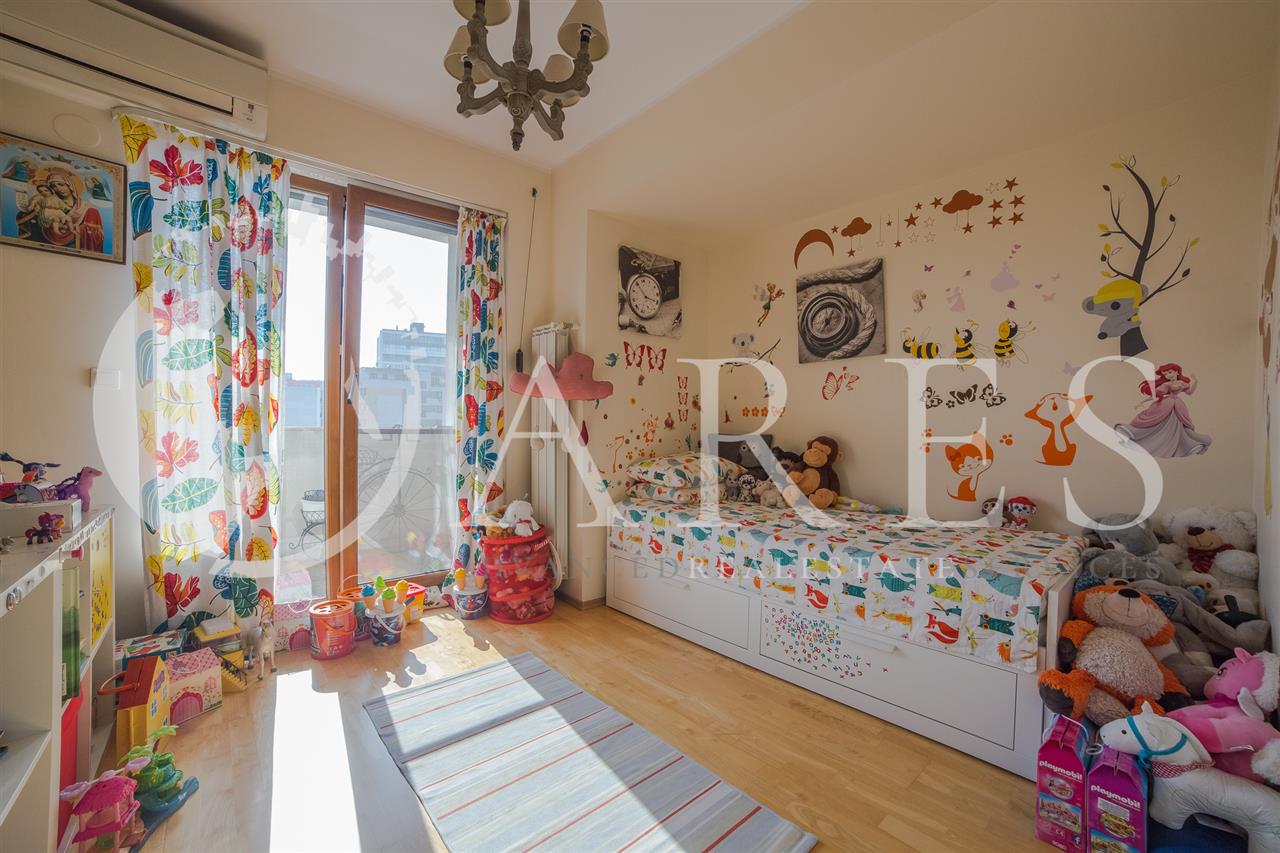 Vanzare Apartament 4 Camere Calea Calarasi