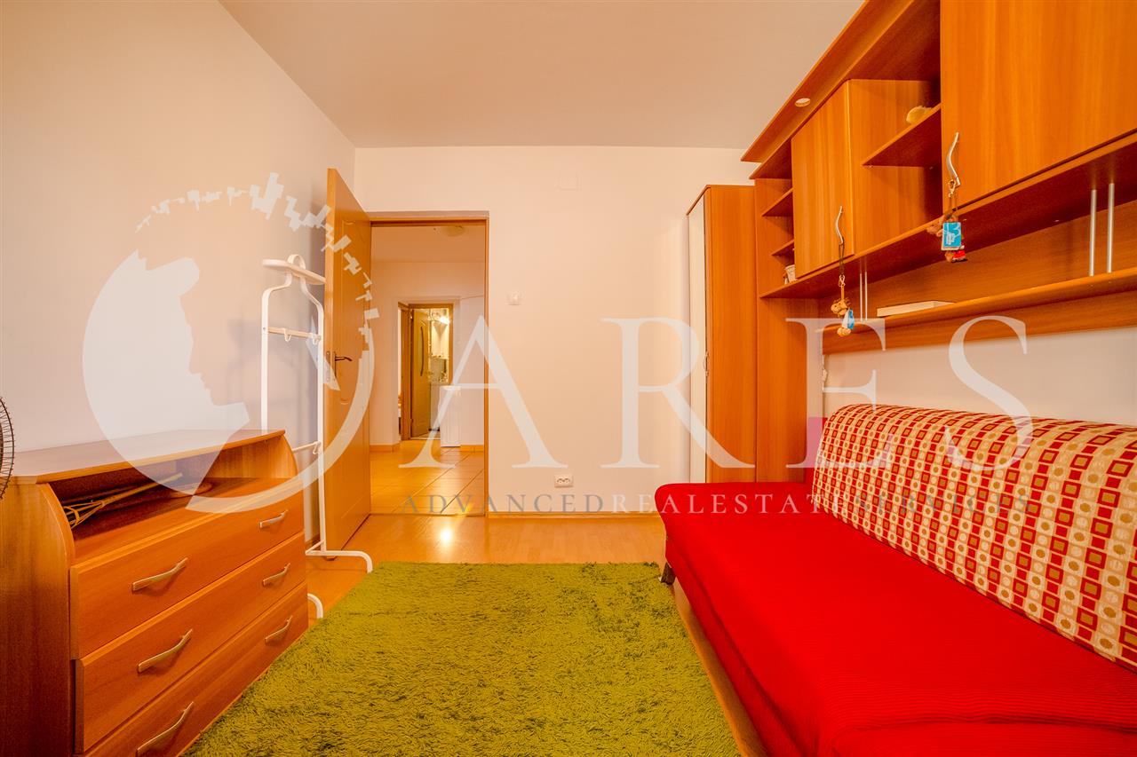 Vanzare Apartament 4 Camere Dristor