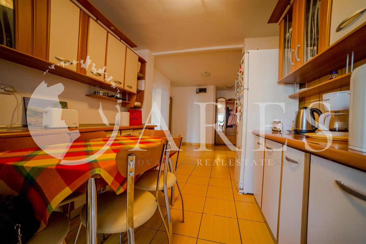 Vanzare Apartament 4 Camere Dristor