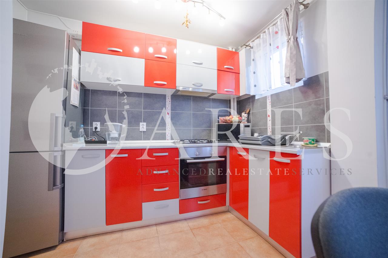 Vanzare Apartament 4 Camere Drumul Taberei