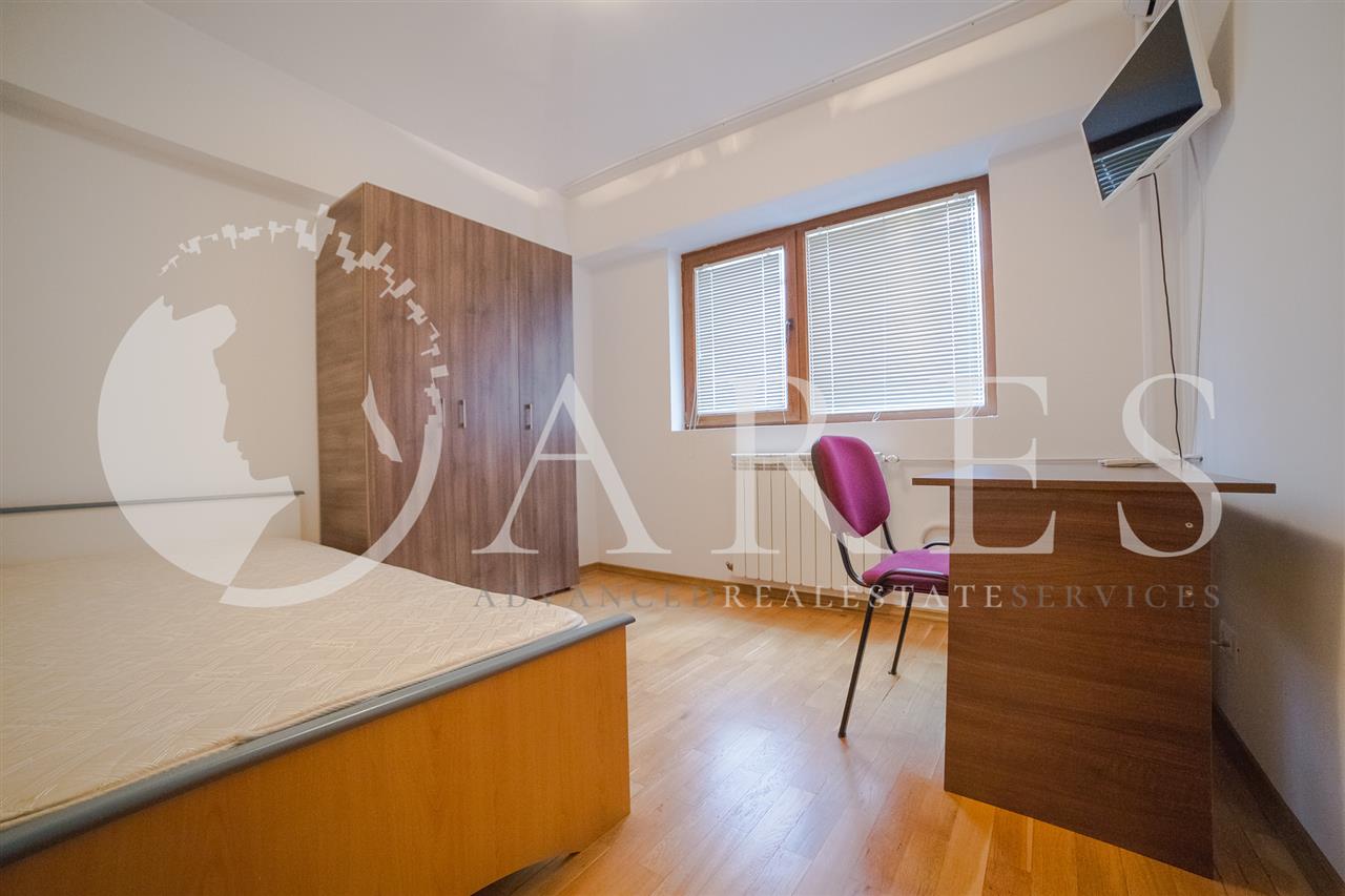 Inchiriere Apartament 4 Camere Romana