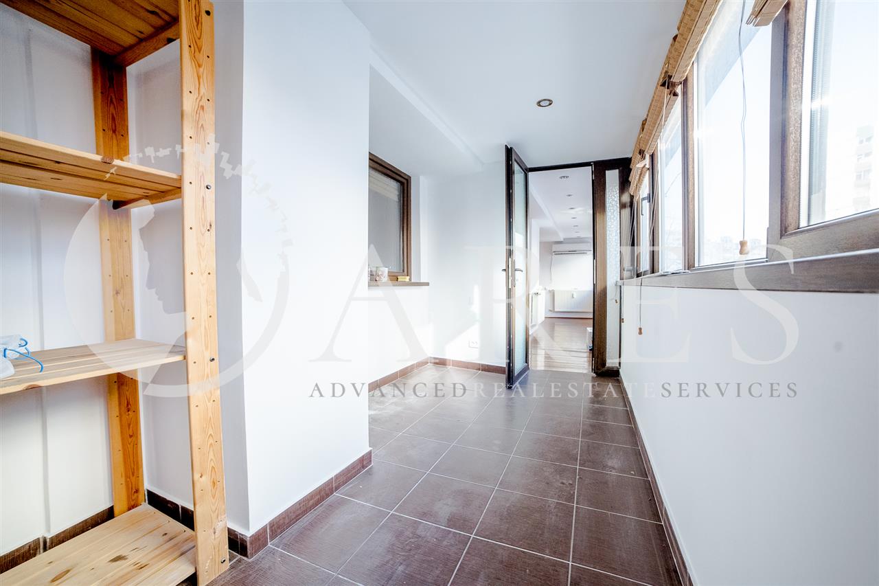 Apartament 3 Camere 106 MP Etaj 1 Nemobilat Renovat  Iancului