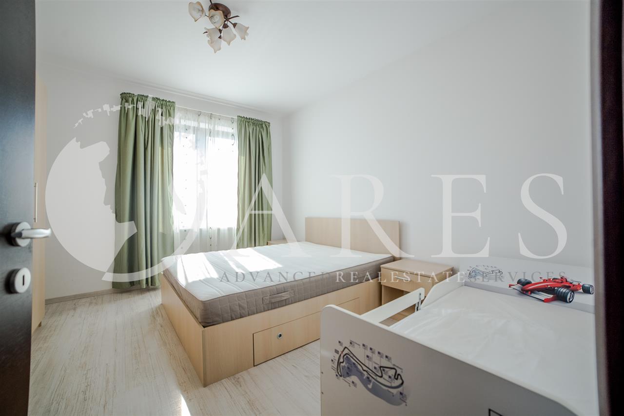 Apartament 3 Camere 90 MP + loc parcare Mobilat Lux Vitan Dudesti