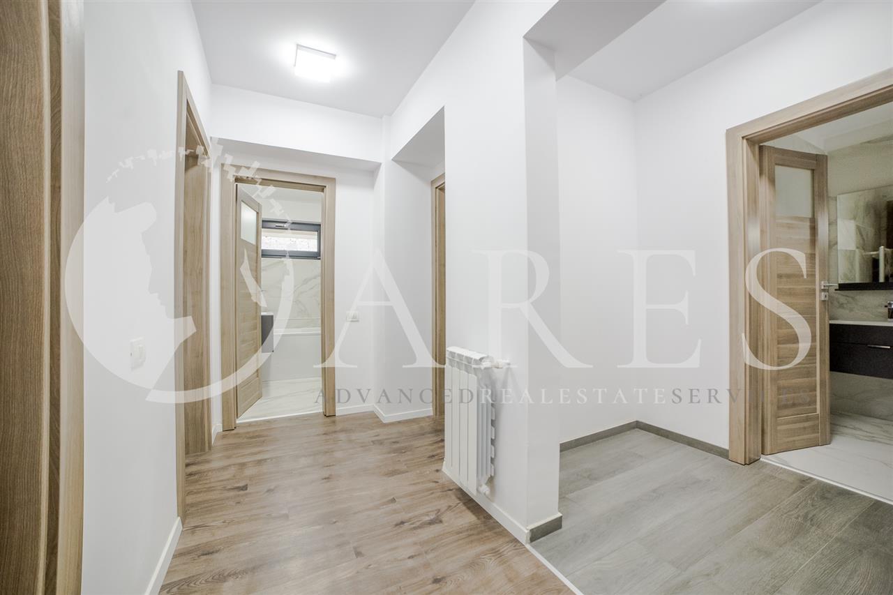 Apartament 3 Camere 75 MP Curte + Terasa 40 MP  Unirii Cosbuc Ultracentral