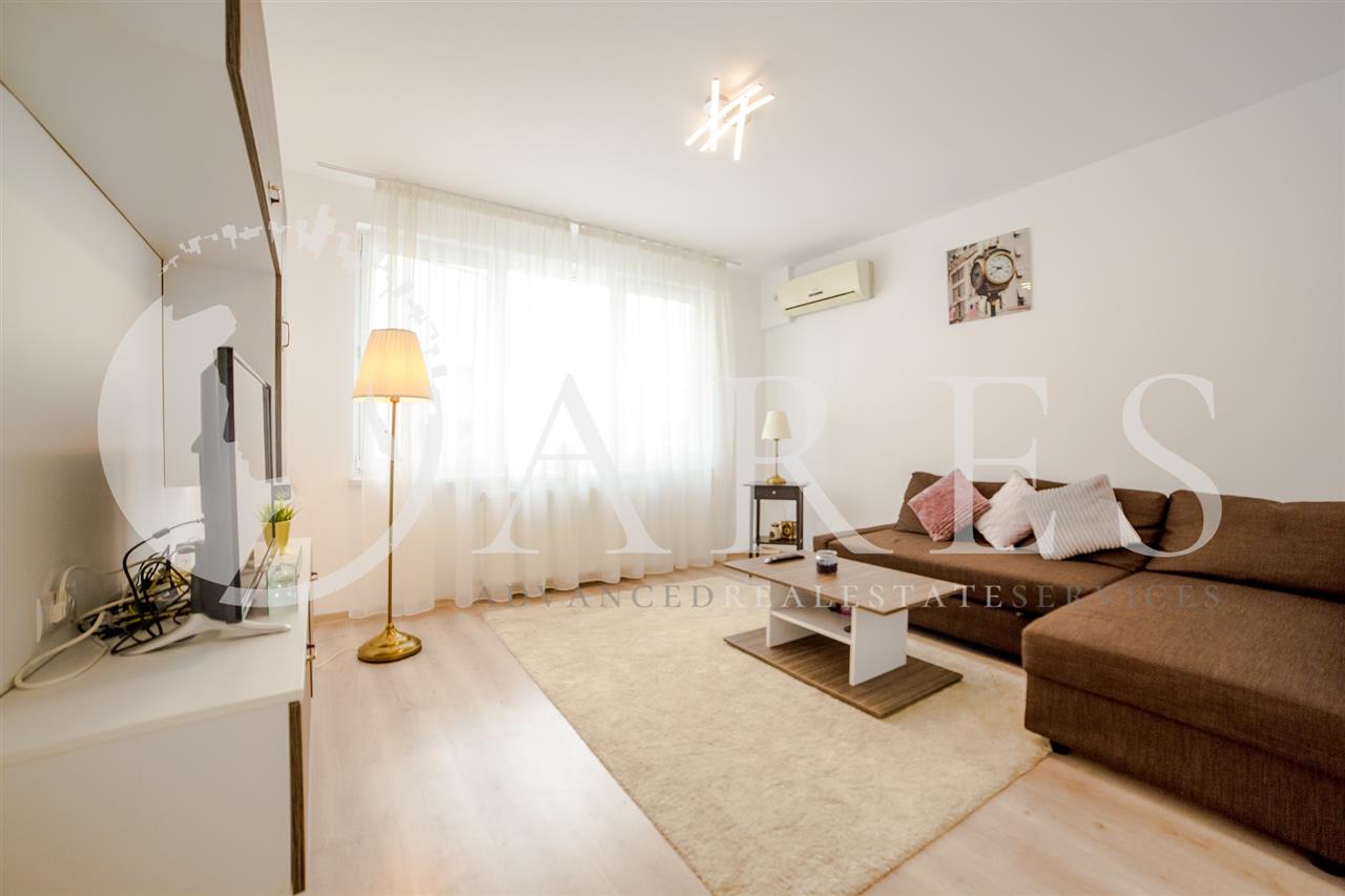 Apartament 2 Camere 45 MP + Camera Dressing Mobilat  Calea Victoriei