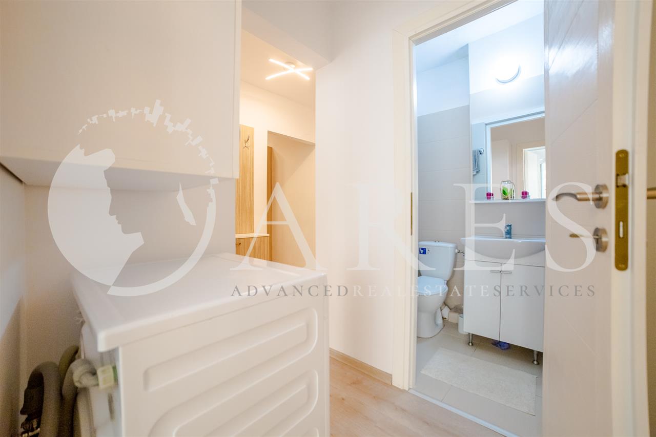 Apartament 2 Camere 45 MP + Camera Dressing Mobilat  Calea Victoriei