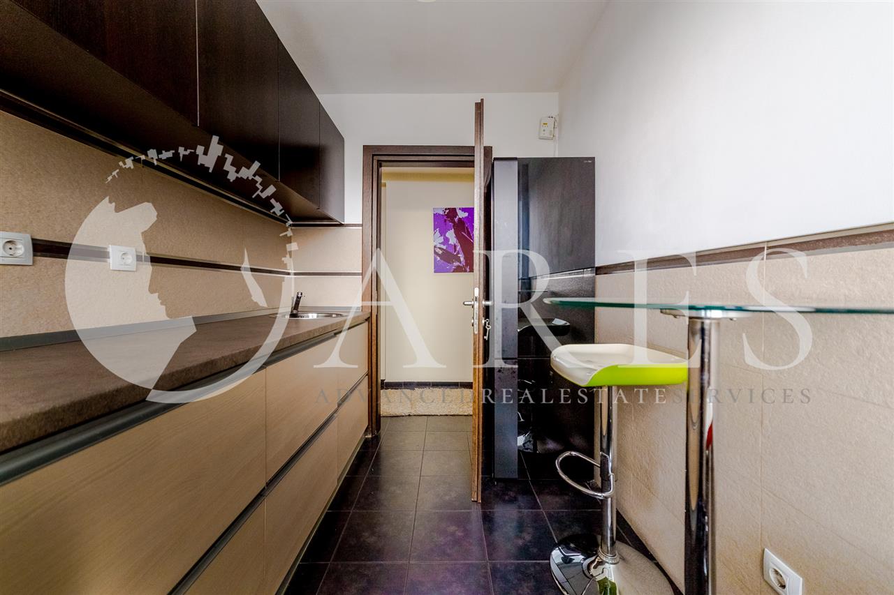 Apartament 3 Camere 70 MP Semidecomandat Mobilat  Tineretului