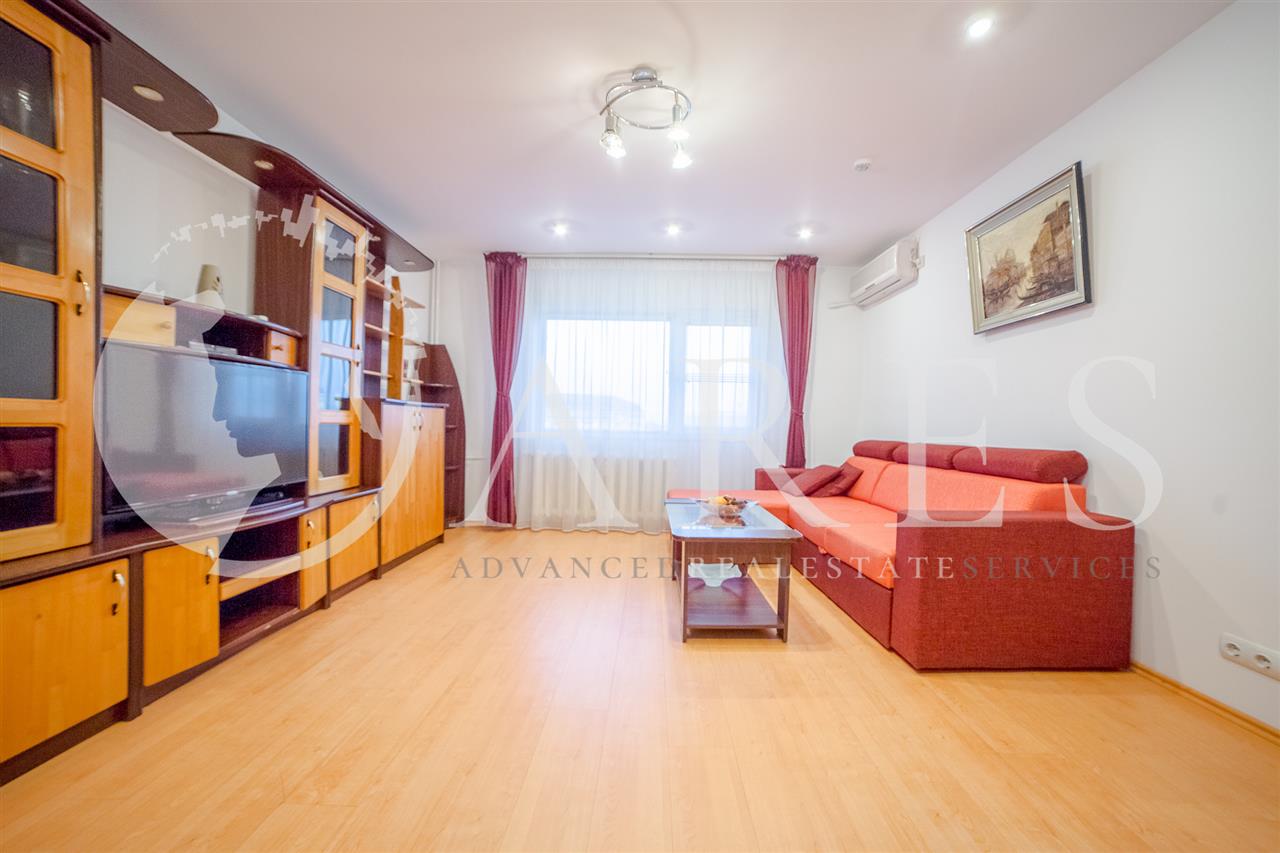 Apartament 3 Camere 85 MP Decomandat Vitan Mall