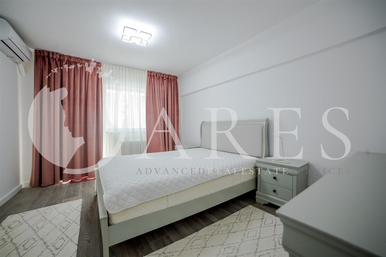 Apartament 4 Camere 105 MP Mobilat Lux Universitate Rosetti